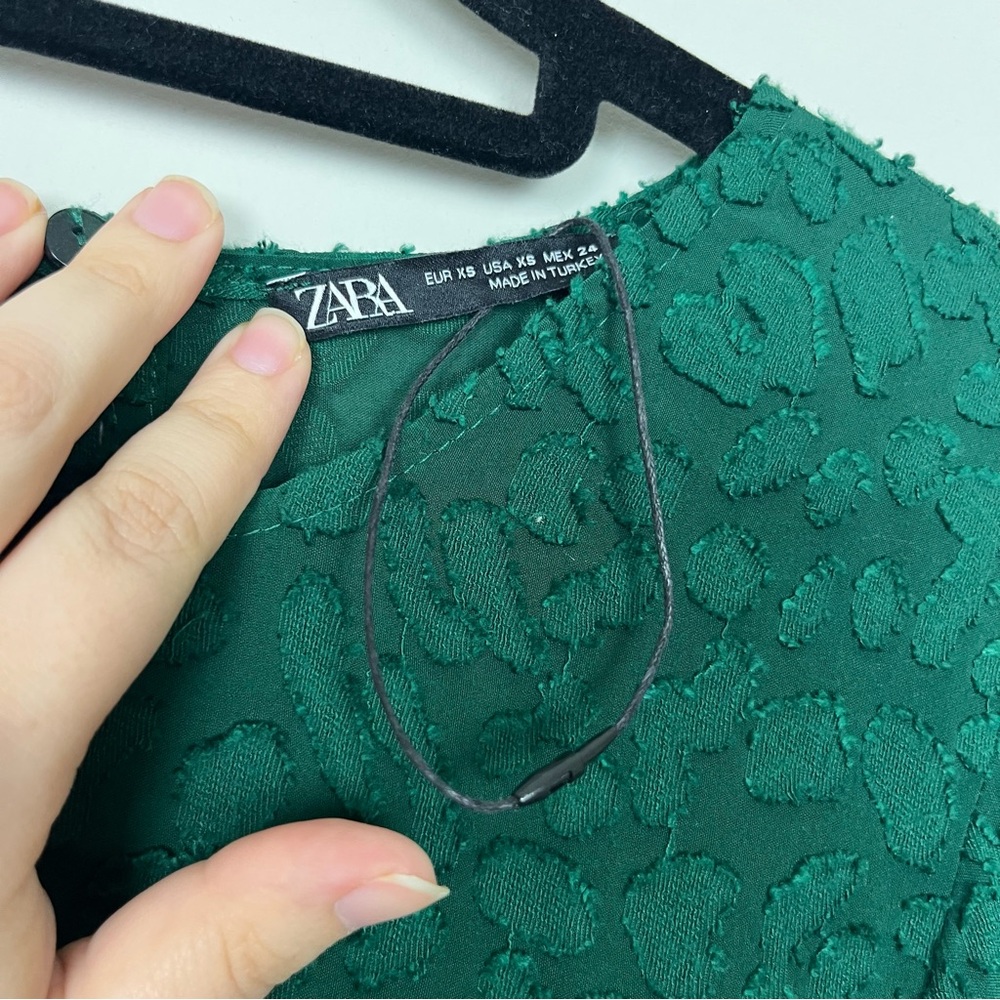 NWOT ZARA TEXTURED TIERED MINI DRESS WITH SLEEVES IN GREEN SIZE XS - Picture 11 of 16
